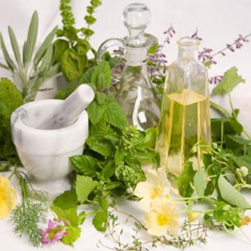 أعشاب تقلل الرغبة الجنسية منها العرقسوس والبردقوش
