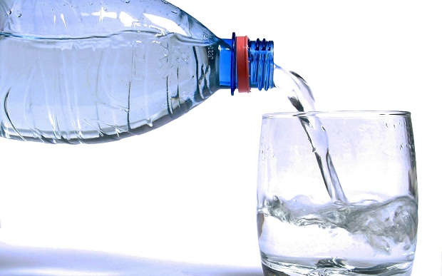 نصائح ذكية لزيادة شرب الماء خلال اليوم