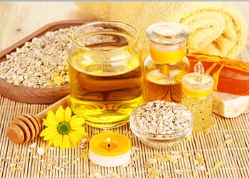 وصفات من العسل ... لبشرة أروع
