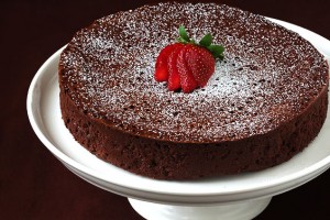 طريقه عمل كيكة الشكولاطة بالكريم شانتي