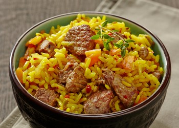 لحم العجل مع الأرز المبهر بالخضار