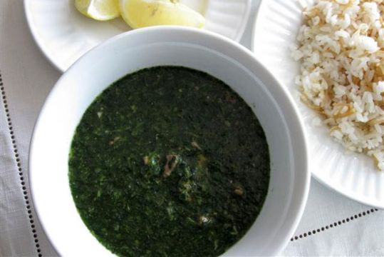 طريقة عمل "ملوخية باللحمة المفرومة "