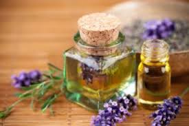 طريقه عمل زيت عطري للمساج في المنزل من صنع ايديكي