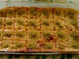طريقة عمل البسبوسة بالفستق
