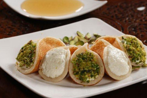 قطايف محشية ايس كريم