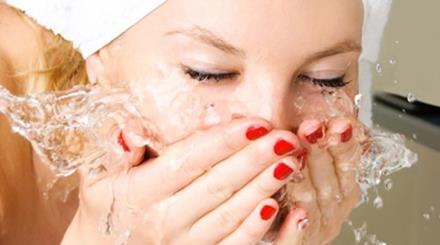 نصائح لصاحبات البشرة الدهنية