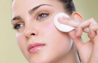 خطوات بسيطة وسهلة لمكياج البشرة الجافة