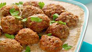 بابا غنوج مع كرات اللحم