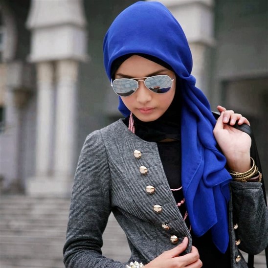 ربطات متنوعة للحجاب