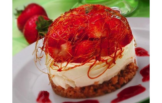 طريقة عمل "تشيز كيك" بالفراولة