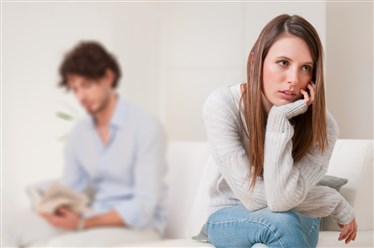 لماذا يتجاهل الرجل المرأة؟