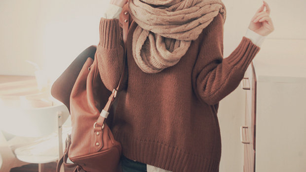 كيف ترتدين السكارف والكوفية مع الحجاب