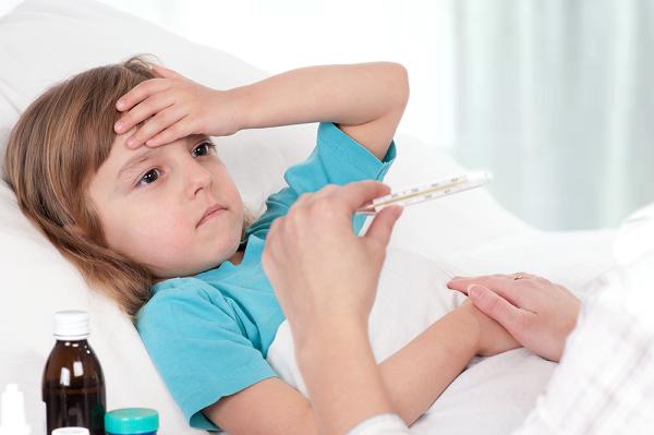حقائق تهمك عن الحمى الروماتيزمية لدى الأطفال