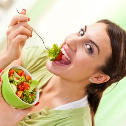 8 نصائح للحفاظ على الوزن خلال الإجازة