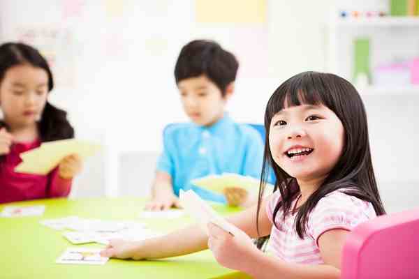 أعدي صغيرك لأول يوم في المدرسة