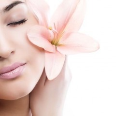 8 خطوات تجعلك تبدين أصغر سناً