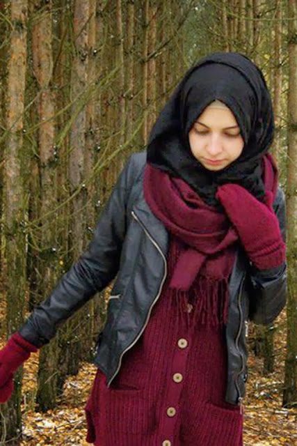 بالصور.. كيف ترتدين السكارف مع الحجاب