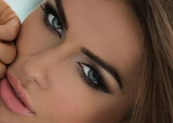 نصائح مهمة تتجنب فيها أضرار المكياج