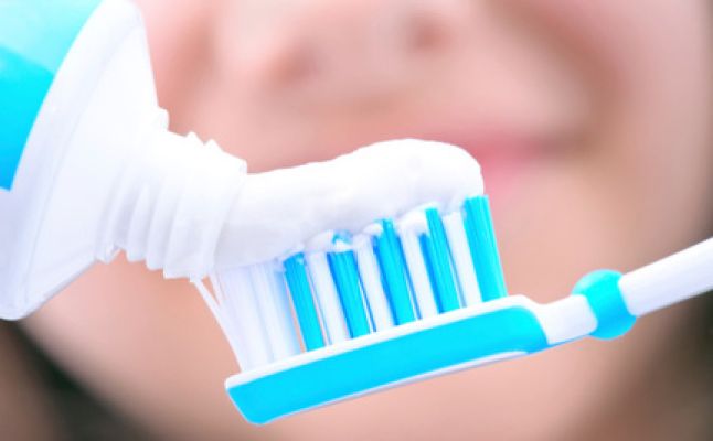 استعمالات غريبة لمعجون الاسنان