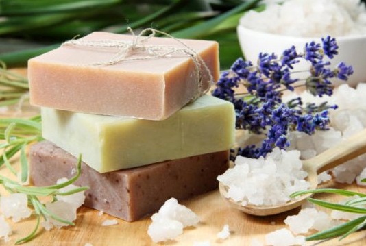 طرق بسيطة ومفيدة لإعادة إستخدم بقايا الصابون