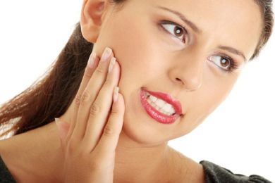 4 وصفات طبيعية لحماية أسنانك من التسوس