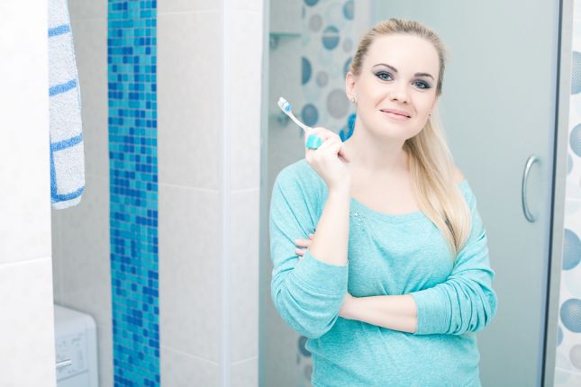 50% من آلام الأسنان والتهابات اللثة تحدث أثناء الحمل