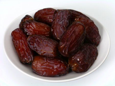 التمر يساعد في علاج جفاف البشرة!