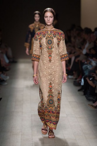 أزياء Valentino لربيع وصيف 2014