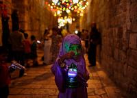 طفلك يصوم رمضان لأول مرة ؟!! اليكِ نصائح بسيطة وعملية لمساعدته على الصيام بنجاح