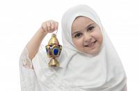 خطوات لتدريب طفلك على الصوم في رمضان