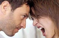 ابعدى عن الشر وغنيله.. 7 نصائح للتعامل مع الرجل الغيور