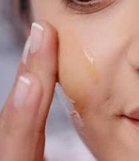خلطة طبيعية لإزالة شعر الوجه وتفتيحه