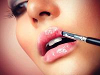 5 خطوات للحصول الحصول على شفاة ممتلئة ورسمها كنجمات هوليوود