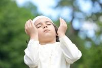 كيف تعودين طفلك على الصلاة؟