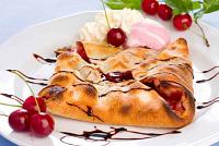 وصفة مميزة لفطيرة الشوكولاتة بالكرز الشهية
