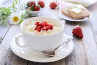 طريقة عمل الأرز بالحليب مع الفراولة