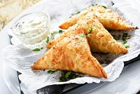 طريقة سمبوسك السوسيس والجبنة 