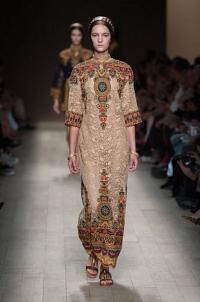 أزياء Valentino لربيع وصيف 2014